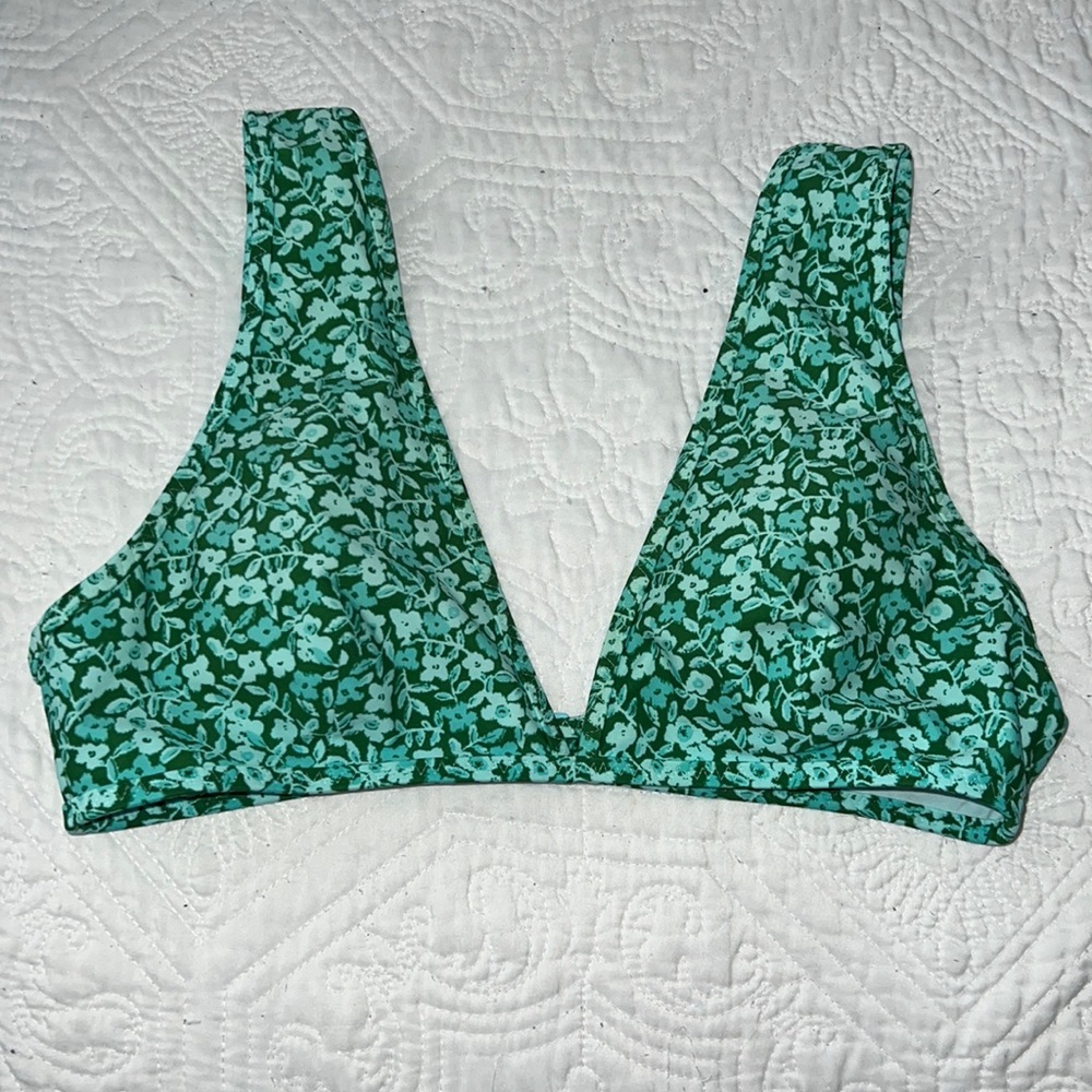 Aerie deep V bikini top